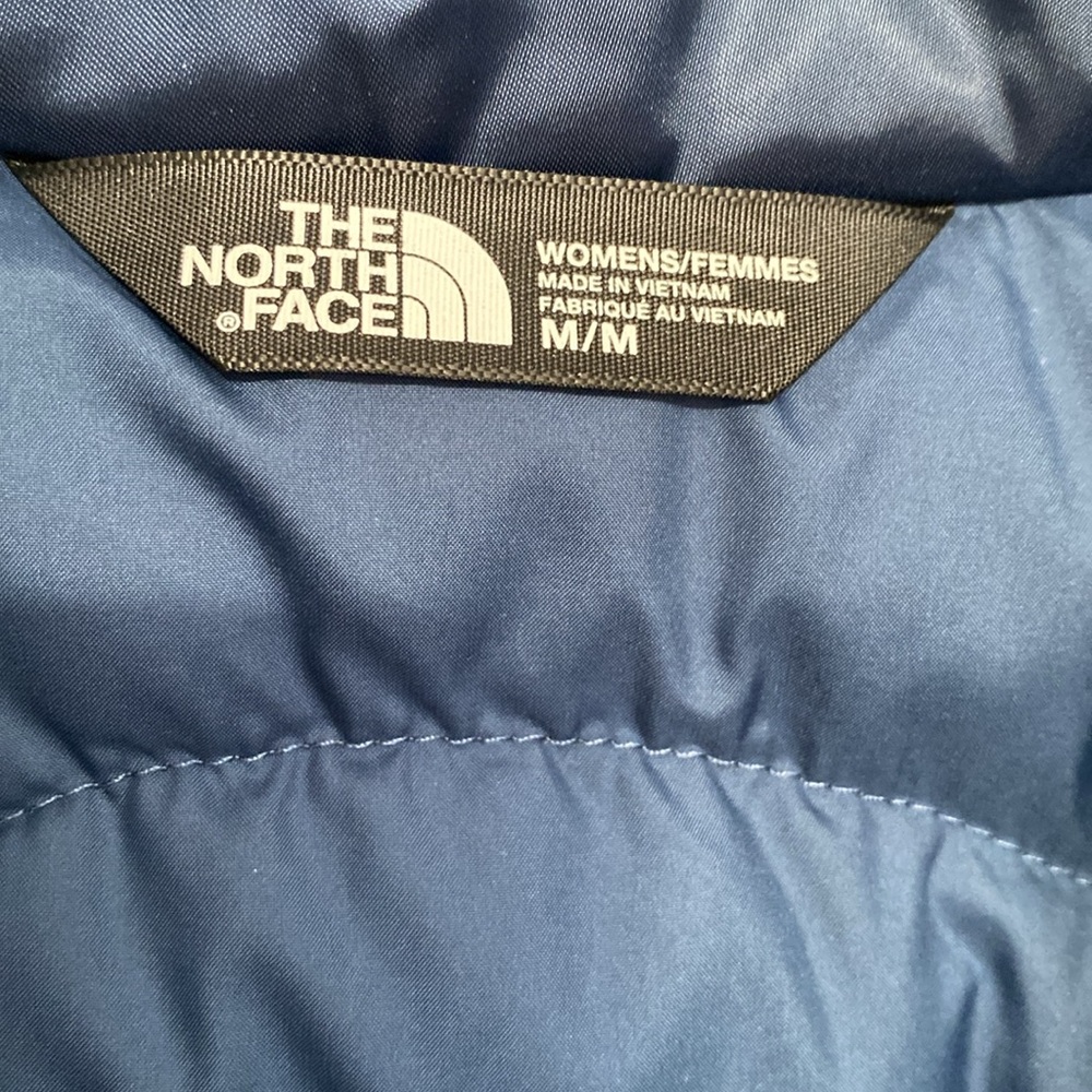 The North Face Vest! - Picture 5 of 8